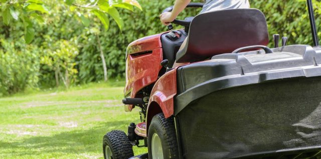 Entretenir votre tondeuse autoportée