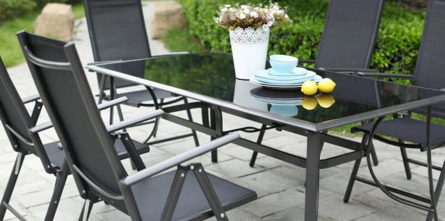 table de jardin en aluminium