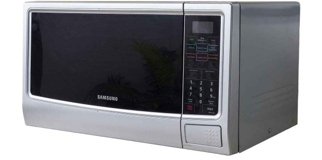 Détecter une fuite sur un four micro-ondes