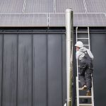 Utiliser une échelle télescopique pour l’entretien de la maison