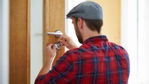 Comment choisir un serrurier et éviter les pièges ?