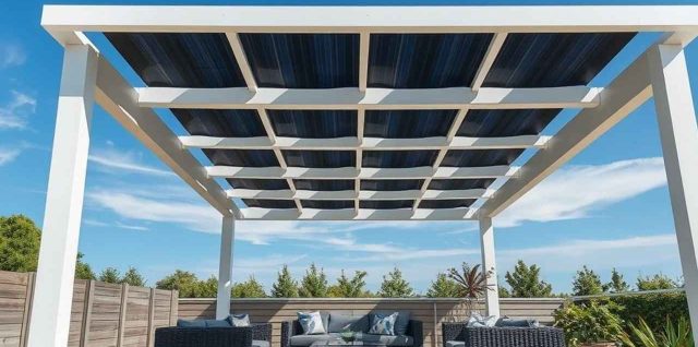 Comment installer des panneaux solaires sur pergola