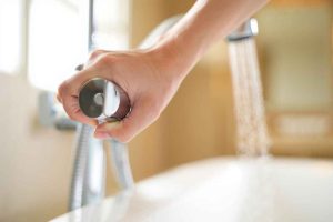 Mitigeur de douche thermostatique